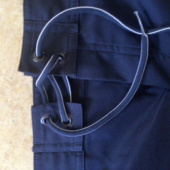 Jag shorts - Picture 2 of 3